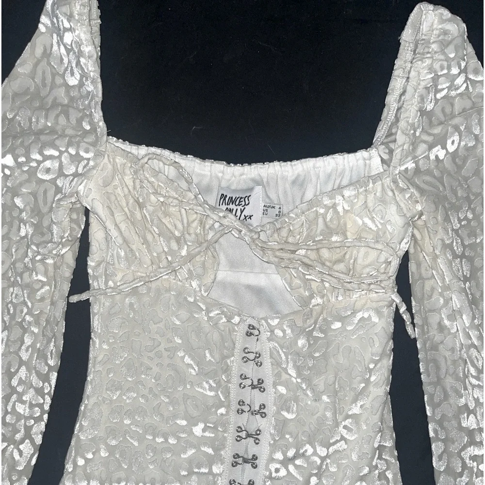 Princess Polly - white dress - size 4 - Picture 2 of 5
